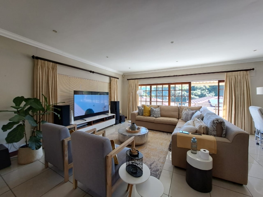 3 Bedroom Property for Sale in Bonza Bay Eastern Cape